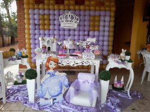 Como fazer decoração de princesa simples
