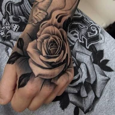 Por que não fazer tatuagem na mão?