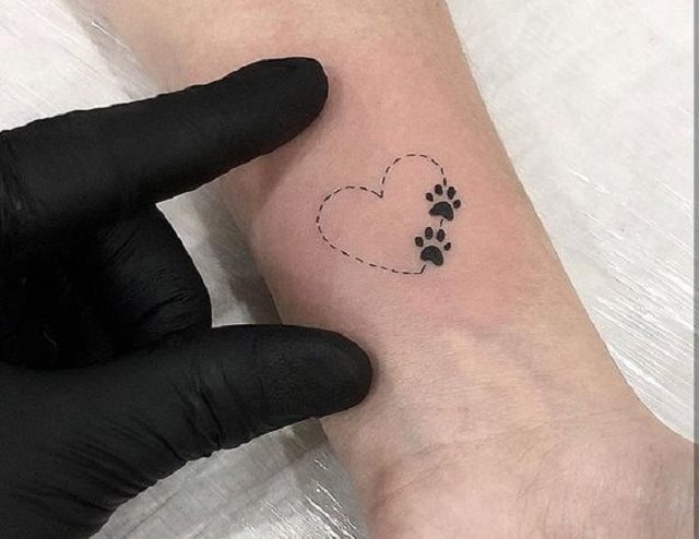 Por que fazer uma Tatuagem feminina de cachorro como homenagem?